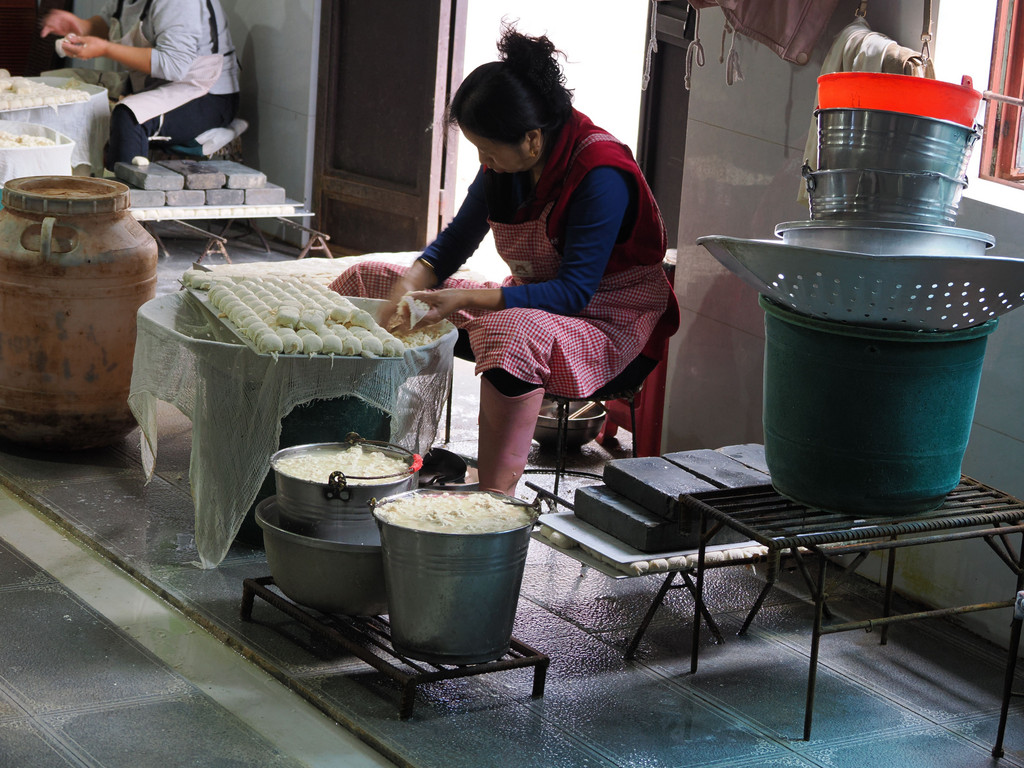 Linan, Yunnan, Chine. 30 octobre 2025, 09:18.© Tobias Bührer 2025